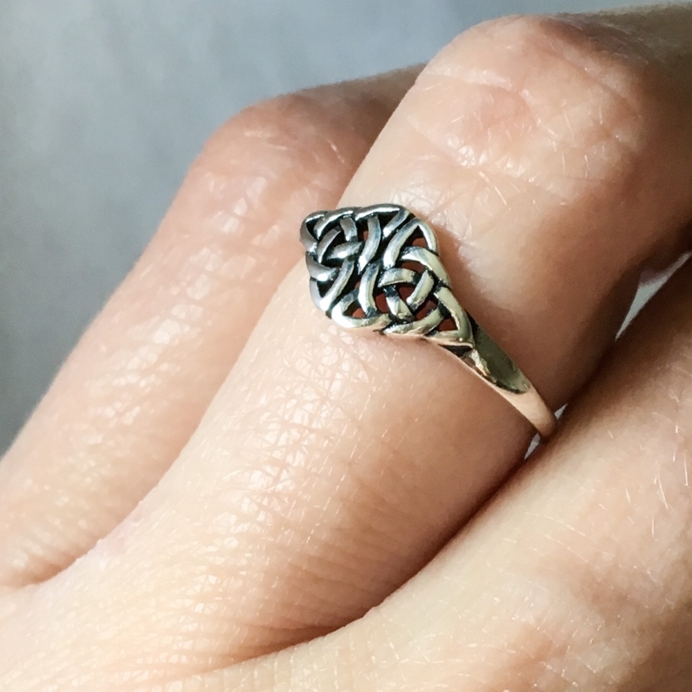 Silver Celtic Ring